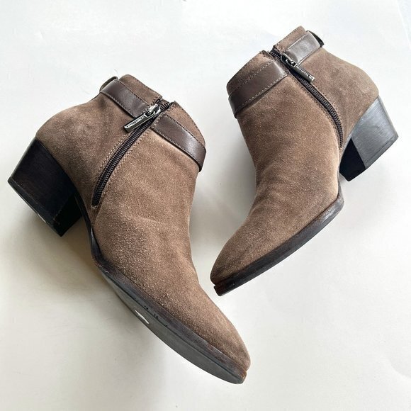 Aquatalia Suede Ankle Bootie Leather Buckle Ankle Strap Side Zip Brown Womens 10 - Picture 2 of 9
